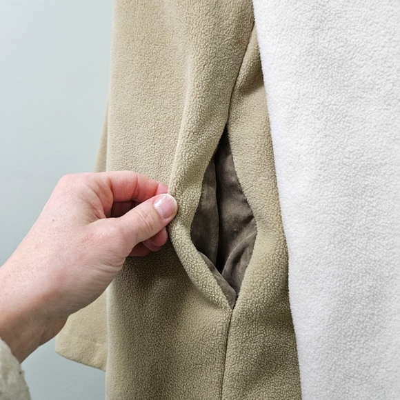 Entro High Neck Fleece Pullover Jacket with Snaps Tan Cream White Size Medium - Picture 4 of 7